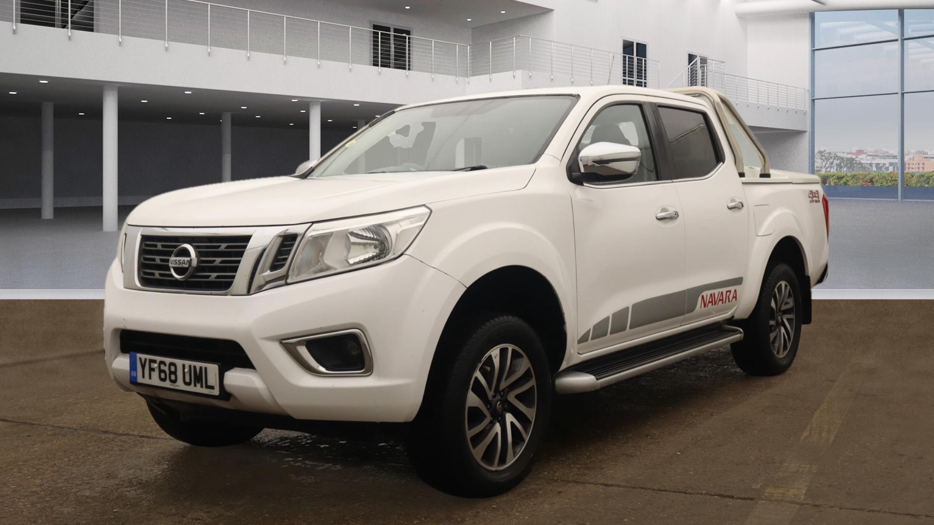 NISSAN Navara